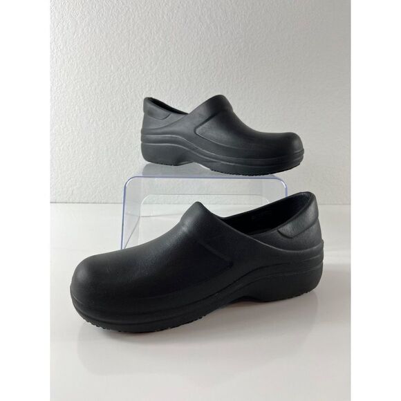 Crocs Women's Neria Pro Slip Resistant Work Clog Size 10 Triple Comfort 204045 - Picture 1 of 11